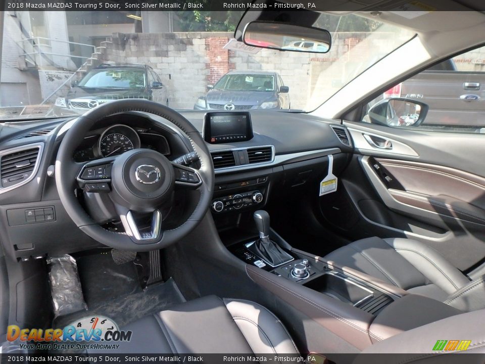 2018 Mazda MAZDA3 Touring 5 Door Sonic Silver Metallic / Black Photo #8