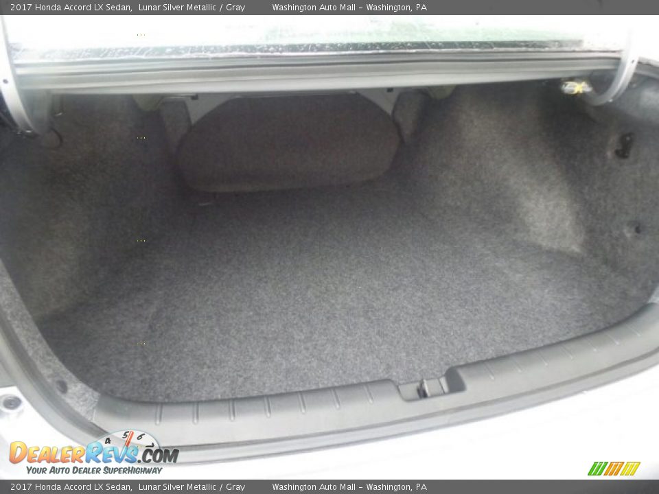 2017 Honda Accord LX Sedan Lunar Silver Metallic / Gray Photo #11