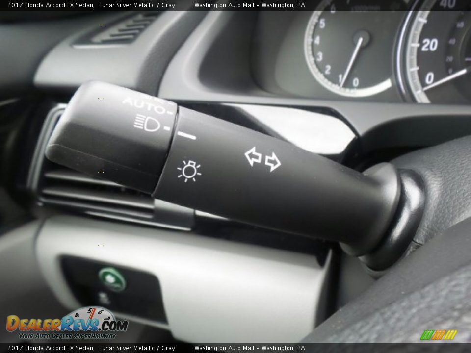 2017 Honda Accord LX Sedan Lunar Silver Metallic / Gray Photo #18