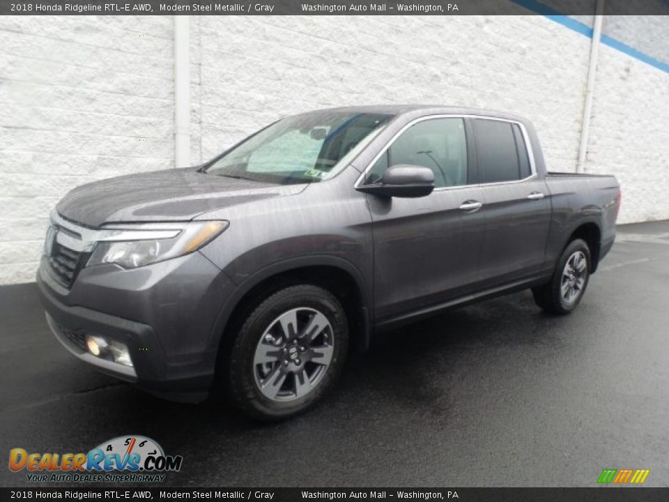 Front 3/4 View of 2018 Honda Ridgeline RTL-E AWD Photo #5
