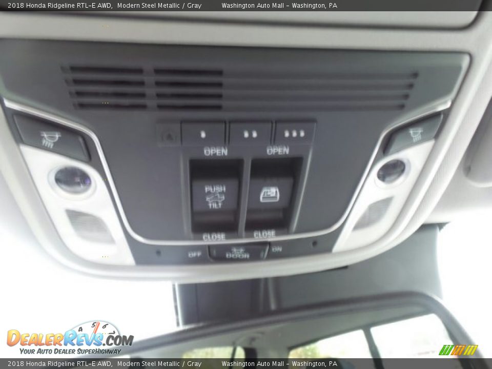 2018 Honda Ridgeline RTL-E AWD Modern Steel Metallic / Gray Photo #35