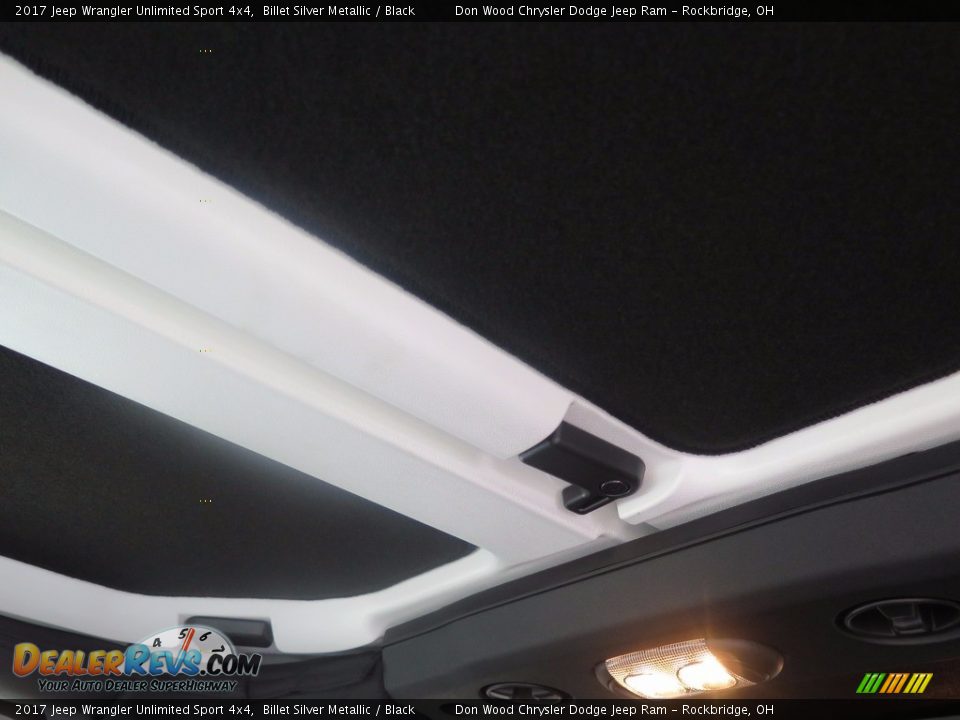 2017 Jeep Wrangler Unlimited Sport 4x4 Billet Silver Metallic / Black Photo #28