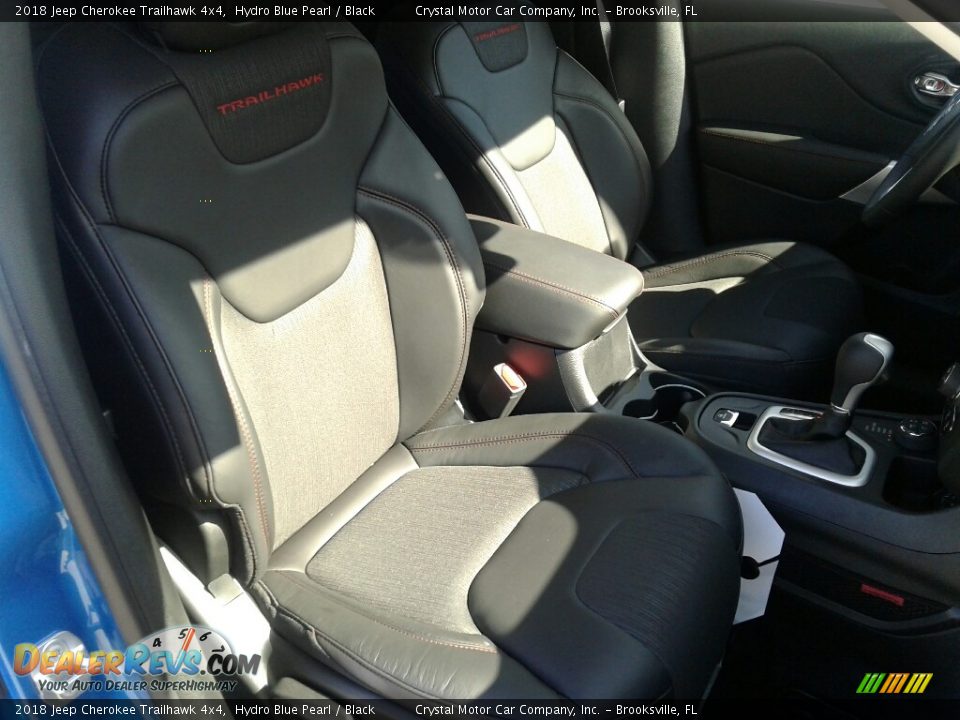 2018 Jeep Cherokee Trailhawk 4x4 Hydro Blue Pearl / Black Photo #12