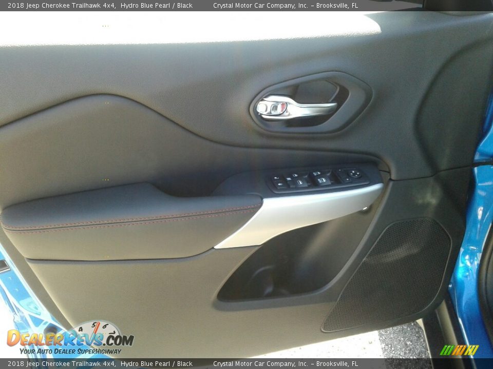 2018 Jeep Cherokee Trailhawk 4x4 Hydro Blue Pearl / Black Photo #17