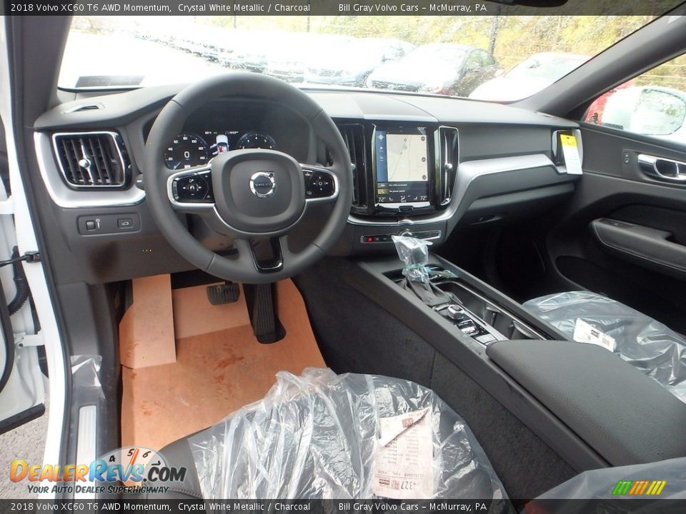 Charcoal Interior - 2018 Volvo XC60 T6 AWD Momentum Photo #9