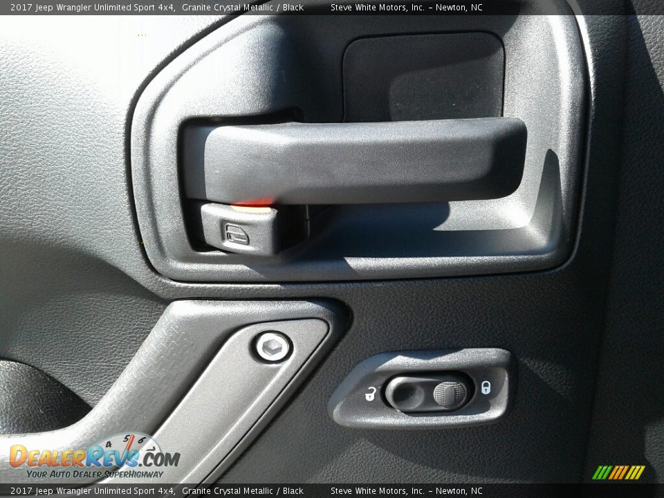 2017 Jeep Wrangler Unlimited Sport 4x4 Granite Crystal Metallic / Black Photo #9