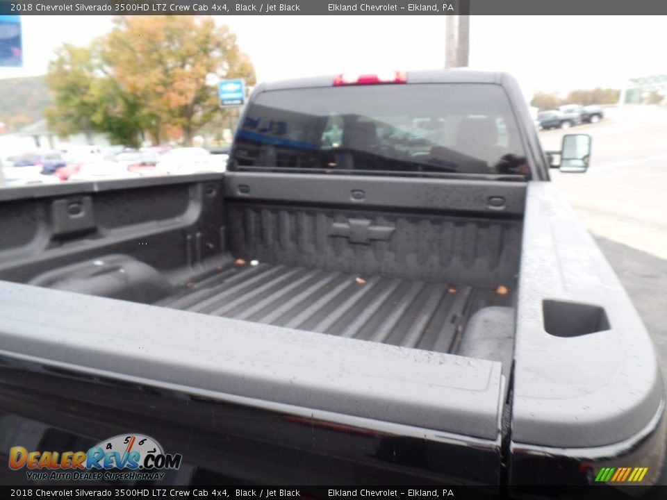 2018 Chevrolet Silverado 3500HD LTZ Crew Cab 4x4 Black / Jet Black Photo #12