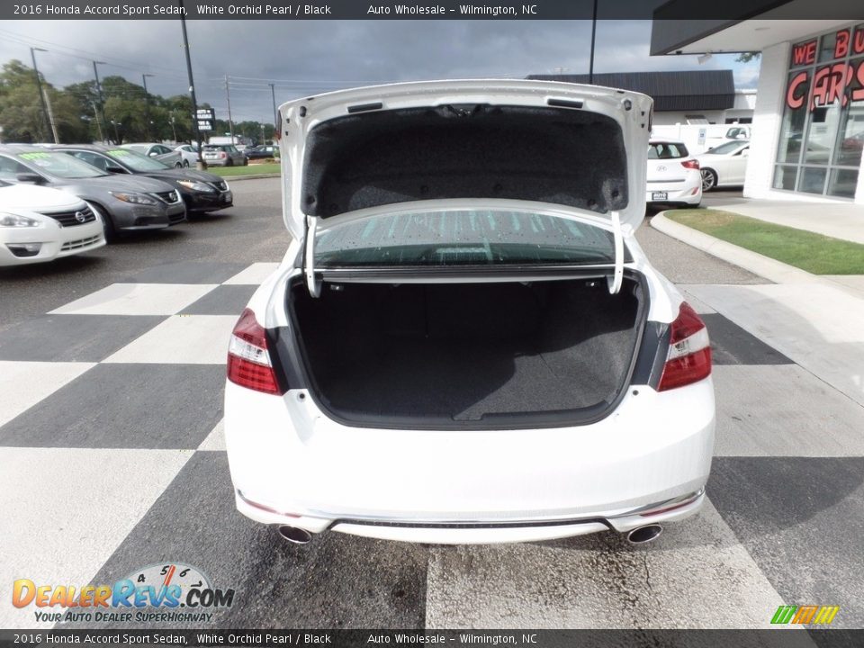 2016 Honda Accord Sport Sedan White Orchid Pearl / Black Photo #5