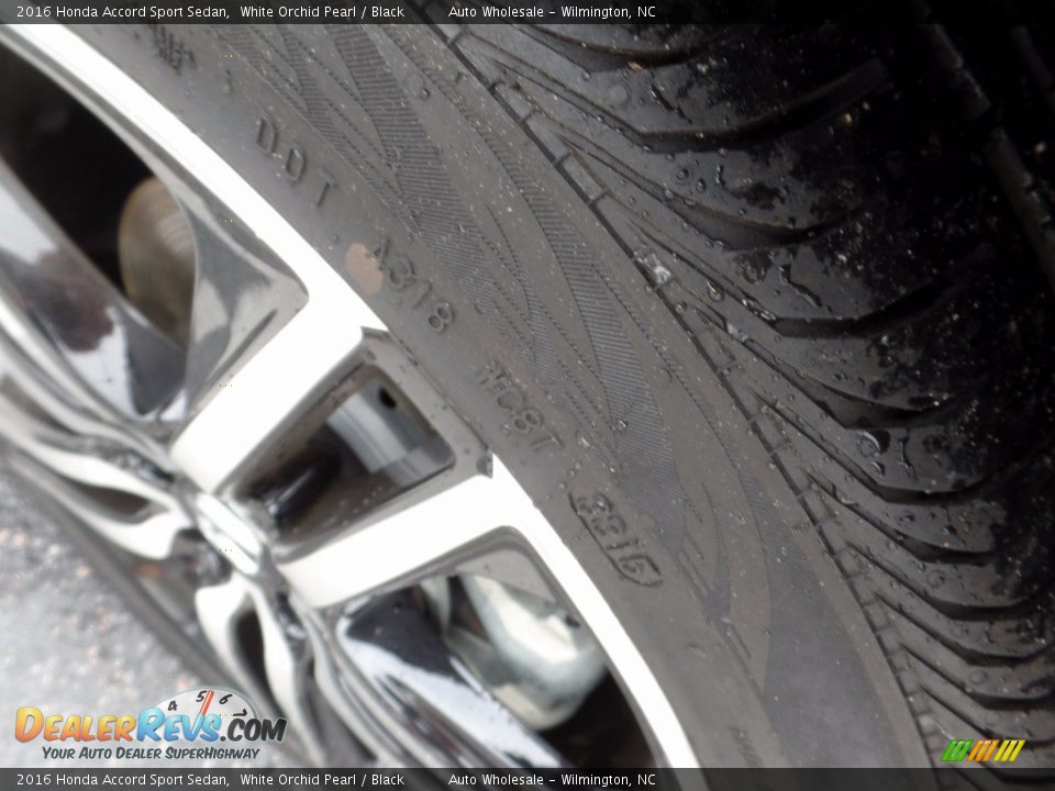 2016 Honda Accord Sport Sedan White Orchid Pearl / Black Photo #8