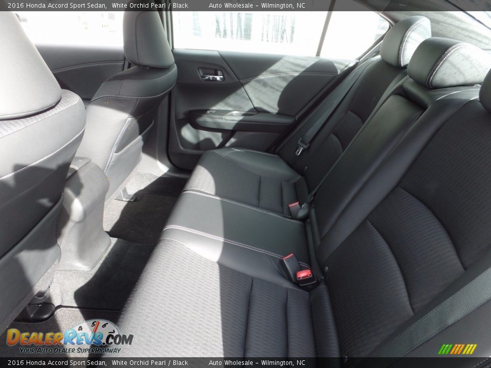 2016 Honda Accord Sport Sedan White Orchid Pearl / Black Photo #12