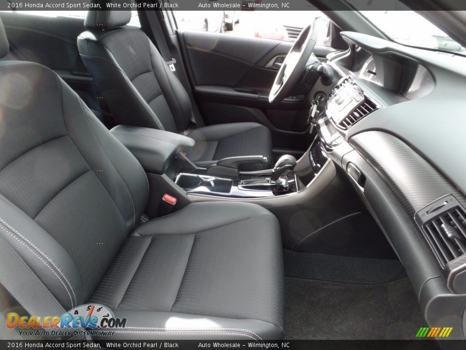 2016 Honda Accord Sport Sedan White Orchid Pearl / Black Photo #13