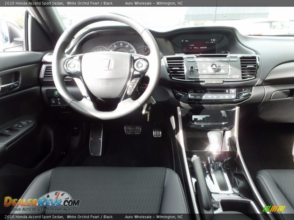 2016 Honda Accord Sport Sedan White Orchid Pearl / Black Photo #15