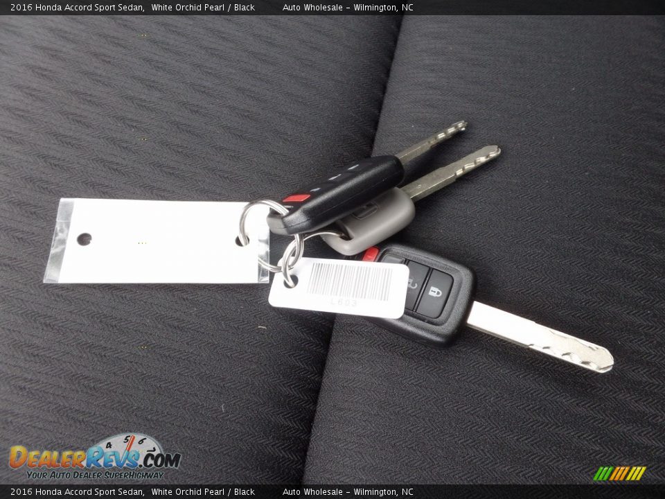 2016 Honda Accord Sport Sedan White Orchid Pearl / Black Photo #20