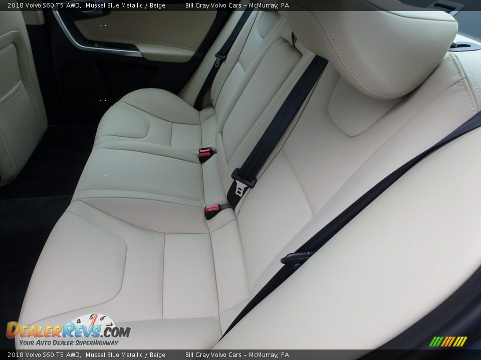 Rear Seat of 2018 Volvo S60 T5 AWD Photo #8