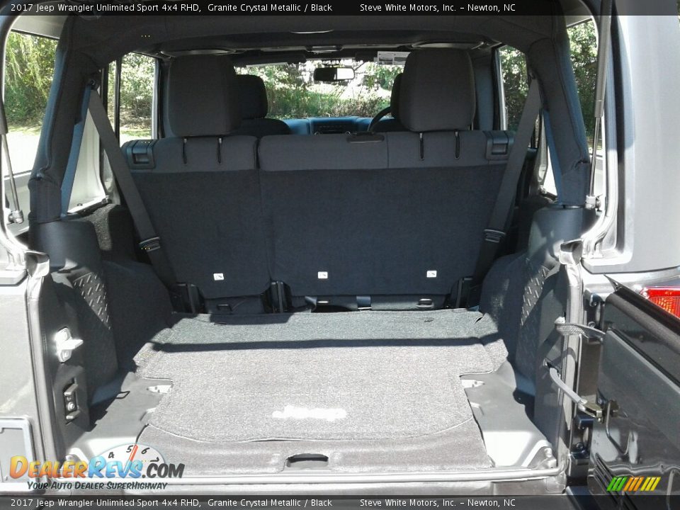 2017 Jeep Wrangler Unlimited Sport 4x4 RHD Granite Crystal Metallic / Black Photo #12