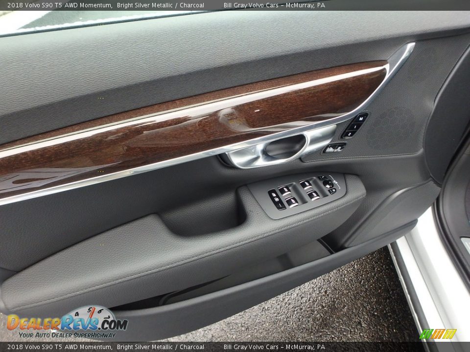 2018 Volvo S90 T5 AWD Momentum Bright Silver Metallic / Charcoal Photo #10