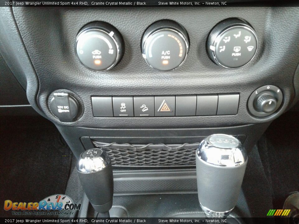 2017 Jeep Wrangler Unlimited Sport 4x4 RHD Granite Crystal Metallic / Black Photo #20