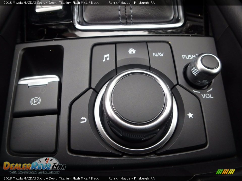 2018 Mazda MAZDA3 Sport 4 Door Titanium Flash Mica / Black Photo #12