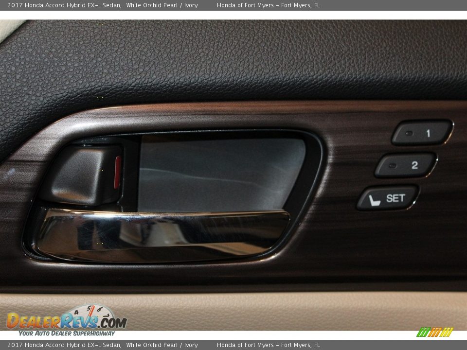 2017 Honda Accord Hybrid EX-L Sedan White Orchid Pearl / Ivory Photo #9