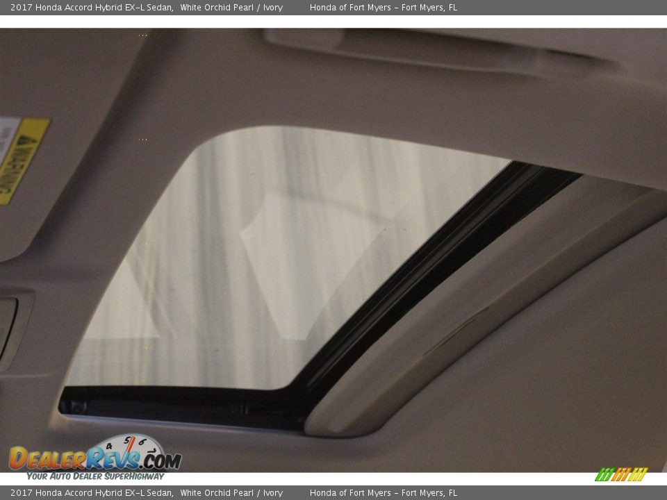 2017 Honda Accord Hybrid EX-L Sedan White Orchid Pearl / Ivory Photo #28