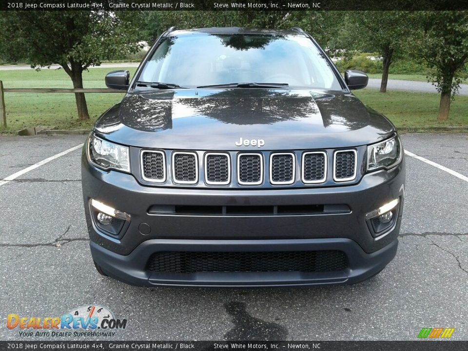 2018 Jeep Compass Latitude 4x4 Granite Crystal Metallic / Black Photo #3