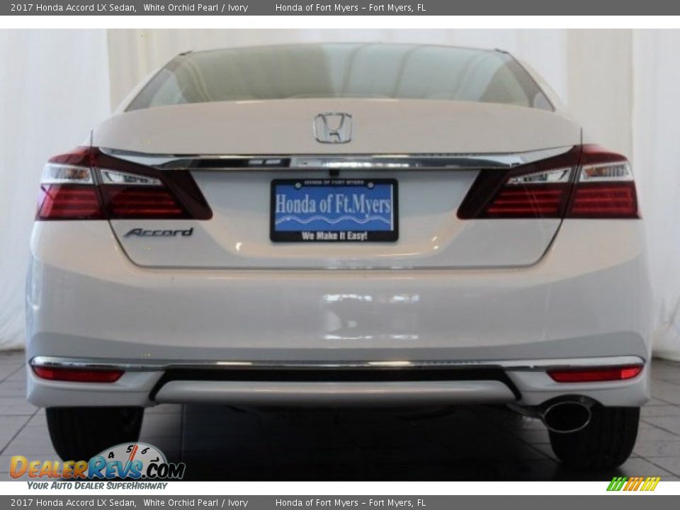 2017 Honda Accord LX Sedan White Orchid Pearl / Ivory Photo #6