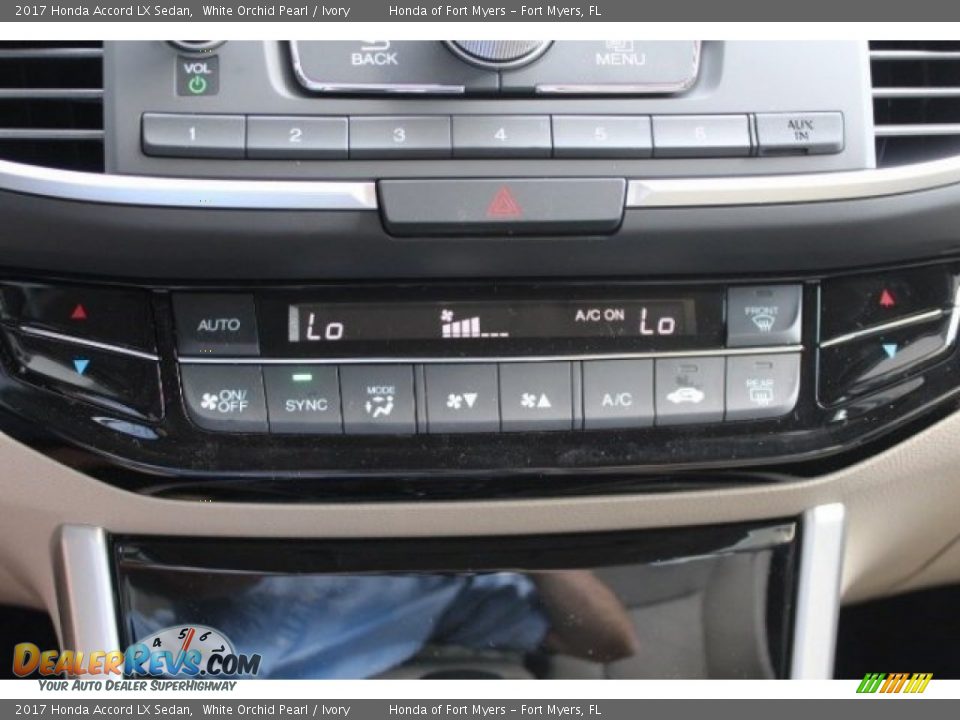 2017 Honda Accord LX Sedan White Orchid Pearl / Ivory Photo #19