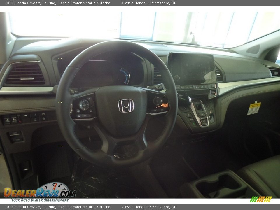 2018 Honda Odyssey Touring Pacific Pewter Metallic / Mocha Photo #7