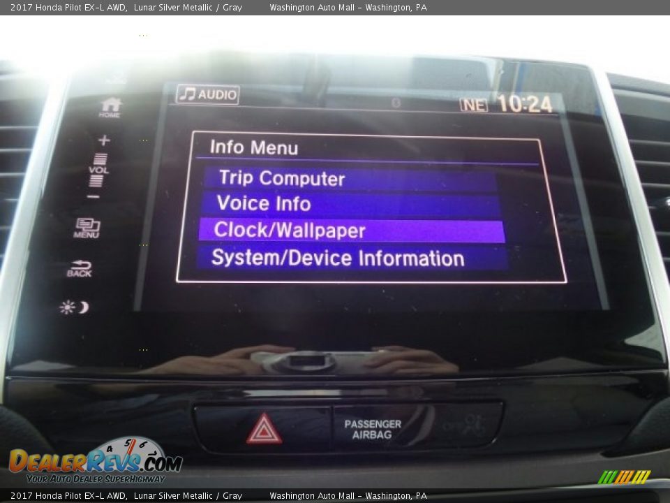2017 Honda Pilot EX-L AWD Lunar Silver Metallic / Gray Photo #26