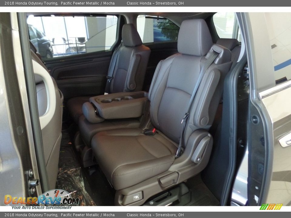2018 Honda Odyssey Touring Pacific Pewter Metallic / Mocha Photo #9