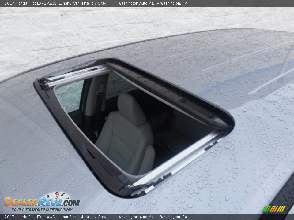 2017 Honda Pilot EX-L AWD Lunar Silver Metallic / Gray Photo #33