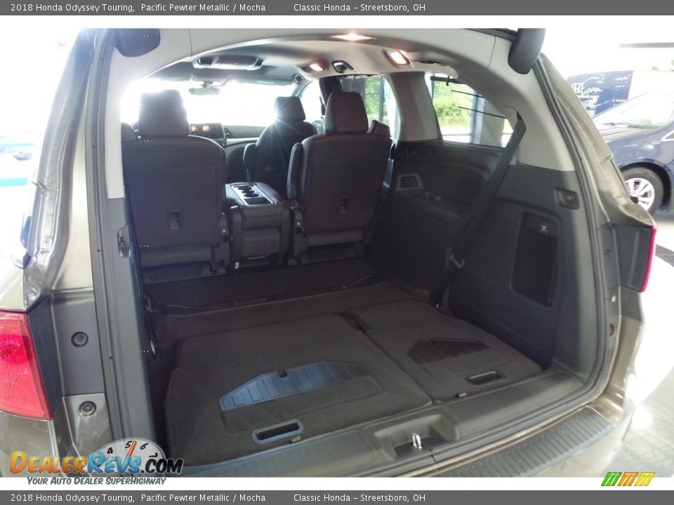 2018 Honda Odyssey Touring Pacific Pewter Metallic / Mocha Photo #16
