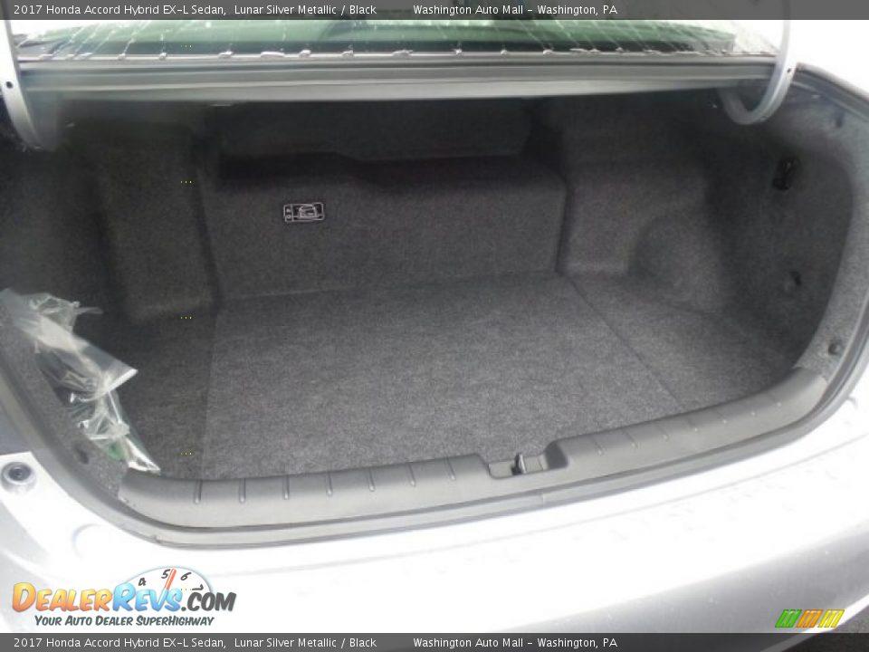 2017 Honda Accord Hybrid EX-L Sedan Lunar Silver Metallic / Black Photo #11