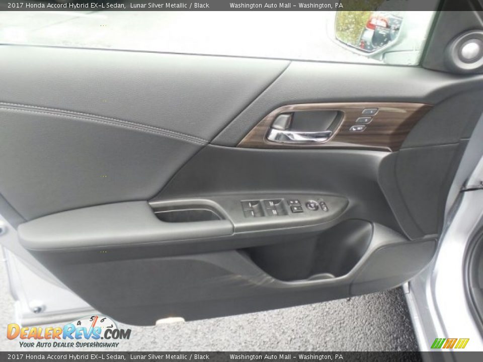 2017 Honda Accord Hybrid EX-L Sedan Lunar Silver Metallic / Black Photo #12