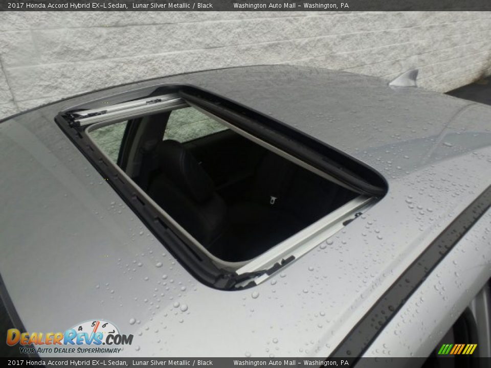 2017 Honda Accord Hybrid EX-L Sedan Lunar Silver Metallic / Black Photo #36