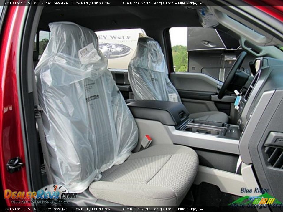 2018 Ford F150 XLT SuperCrew 4x4 Ruby Red / Earth Gray Photo #11