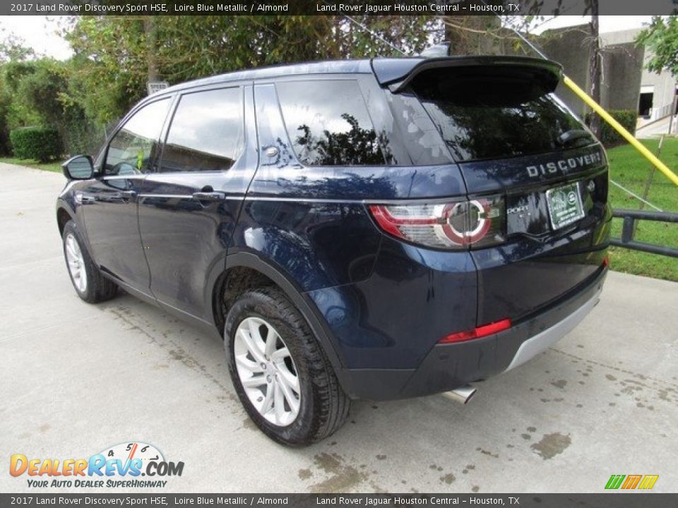 2017 Land Rover Discovery Sport HSE Loire Blue Metallic / Almond Photo #9