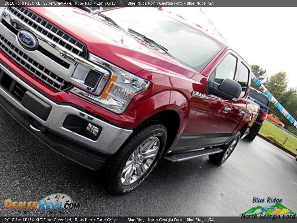 2018 Ford F150 XLT SuperCrew 4x4 Ruby Red / Earth Gray Photo #35