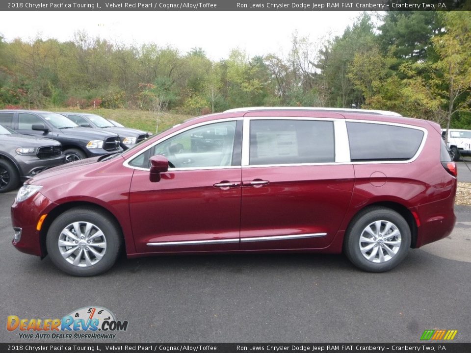 2018 Chrysler Pacifica Touring L Velvet Red Pearl / Cognac/Alloy/Toffee Photo #2