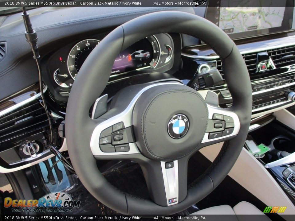 2018 BMW 5 Series M550i xDrive Sedan Carbon Black Metallic / Ivory White Photo #13