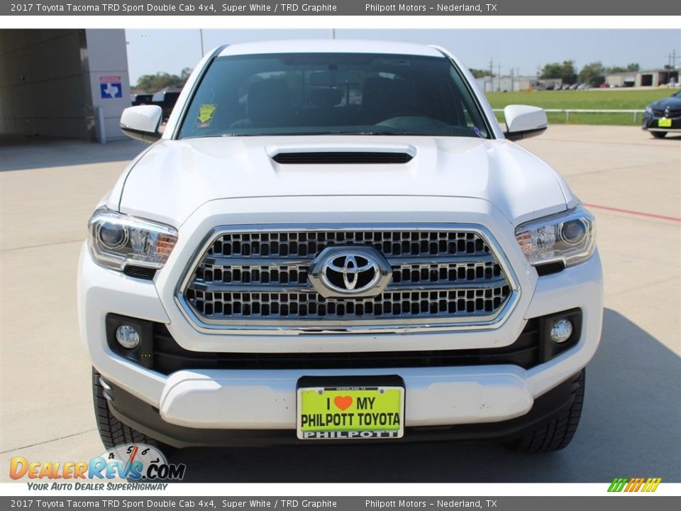 2017 Toyota Tacoma TRD Sport Double Cab 4x4 Super White / TRD Graphite Photo #2