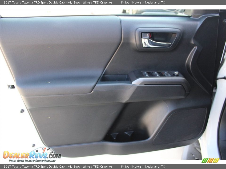 2017 Toyota Tacoma TRD Sport Double Cab 4x4 Super White / TRD Graphite Photo #8