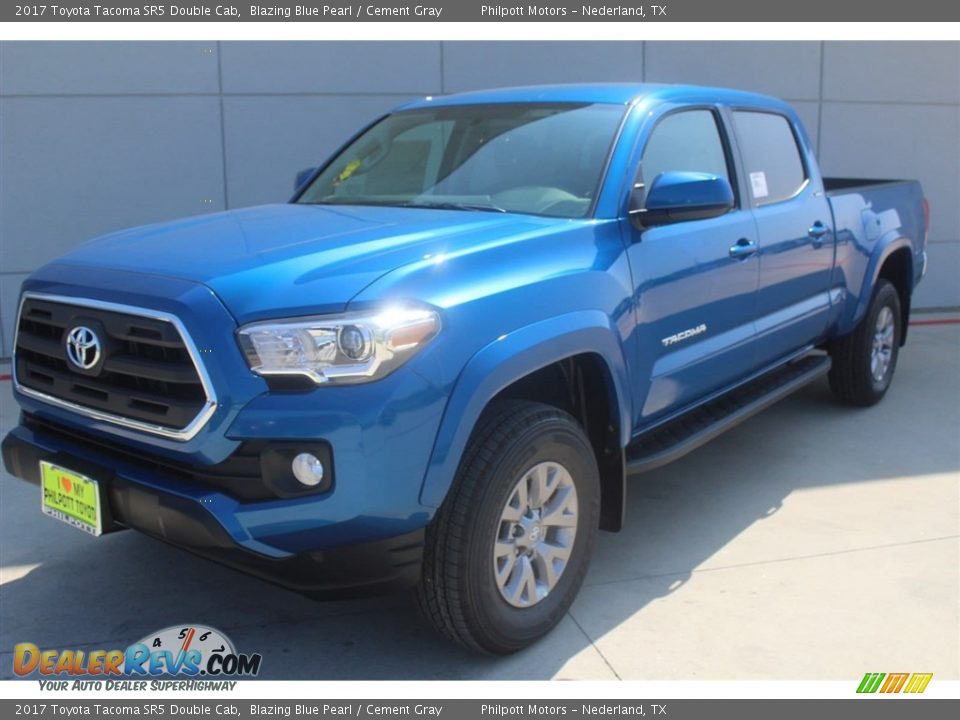 2017 Toyota Tacoma SR5 Double Cab Blazing Blue Pearl / Cement Gray Photo #3
