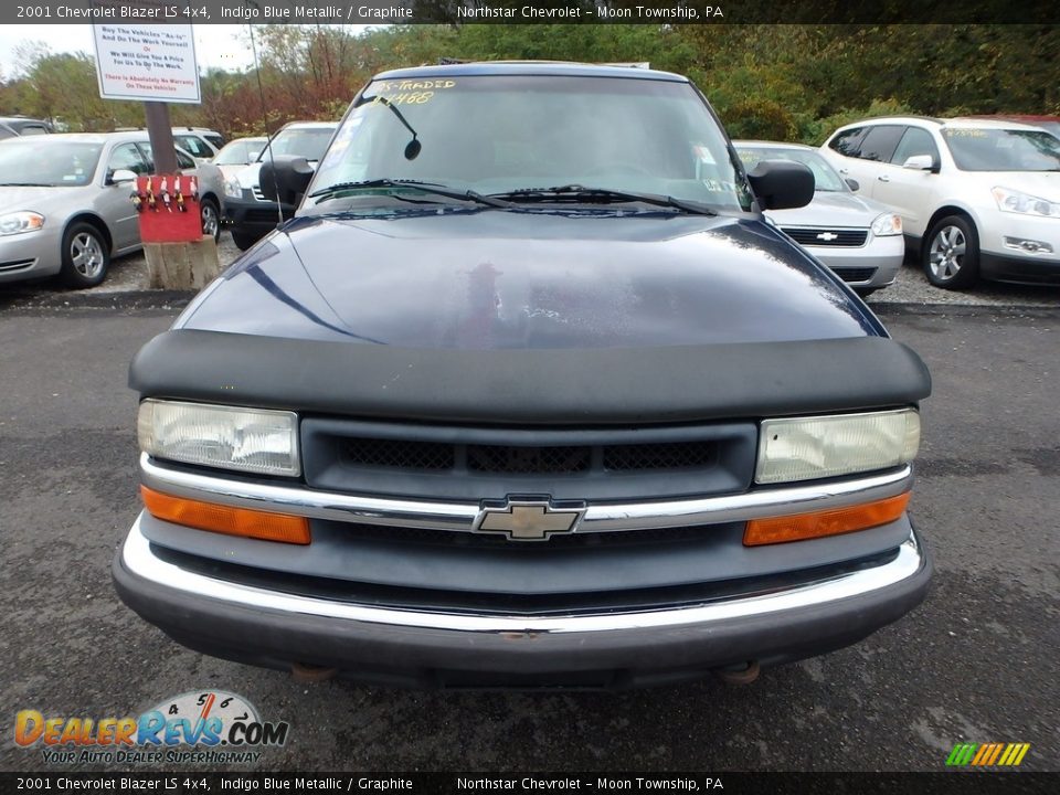 2001 Chevrolet Blazer LS 4x4 Indigo Blue Metallic / Graphite Photo #6