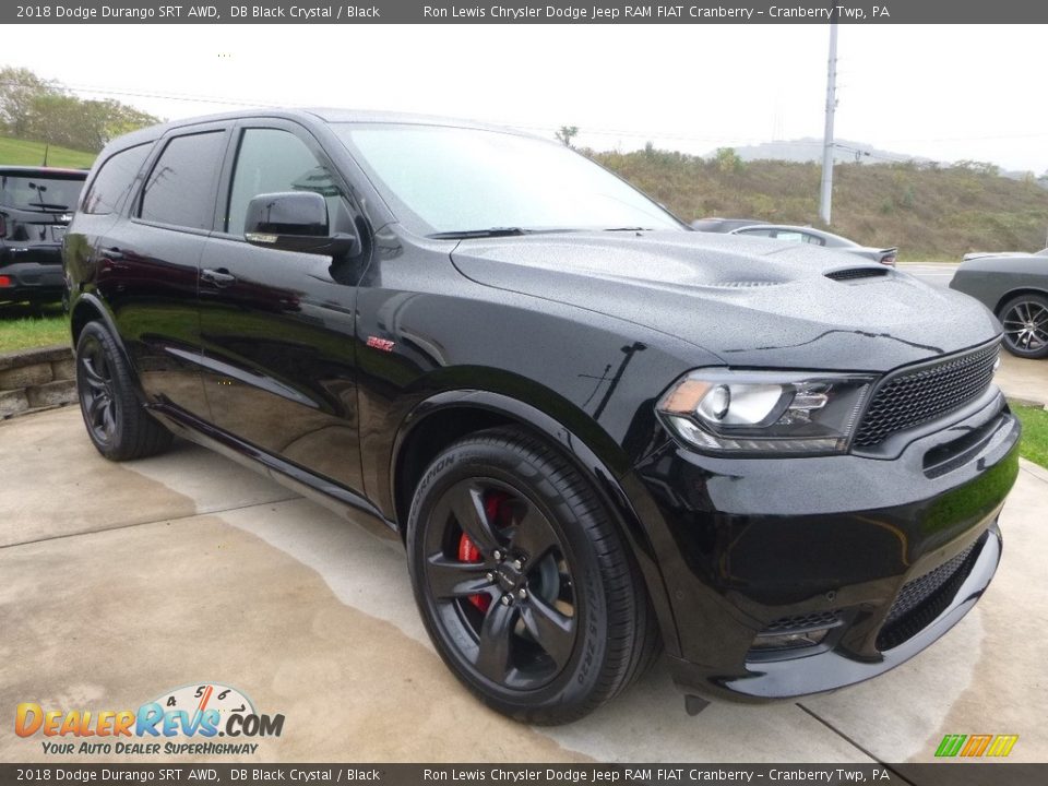 Front 3/4 View of 2018 Dodge Durango SRT AWD Photo #7