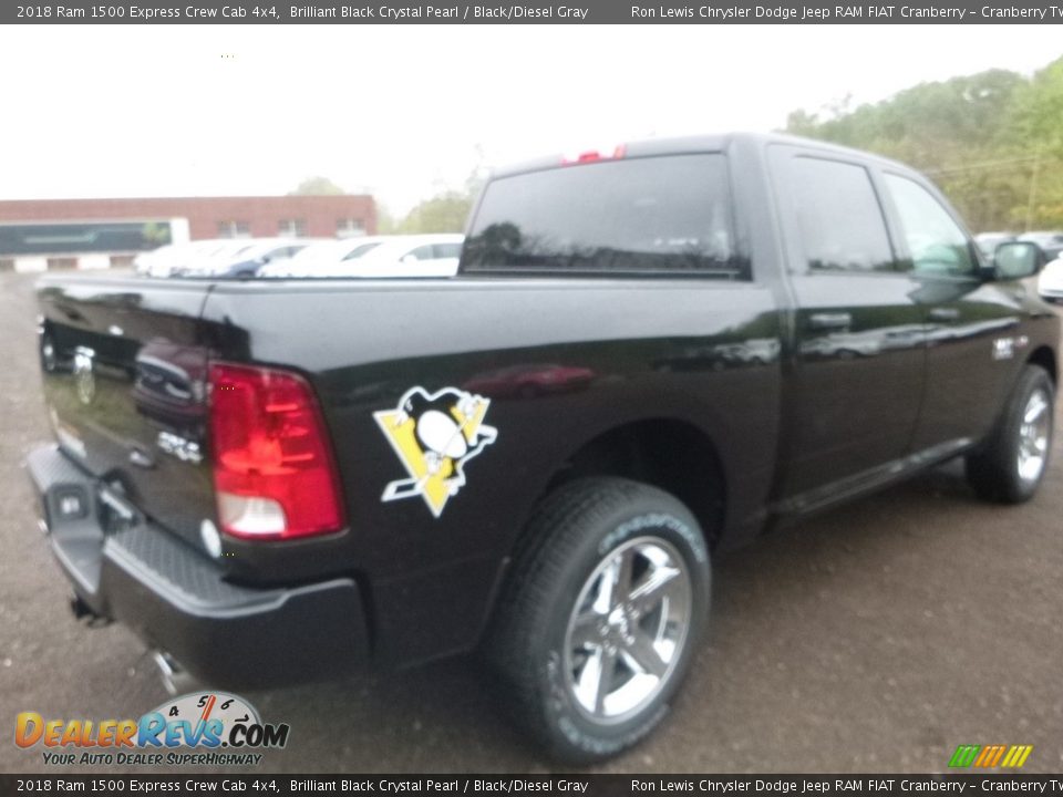 2018 Ram 1500 Express Crew Cab 4x4 Brilliant Black Crystal Pearl / Black/Diesel Gray Photo #5