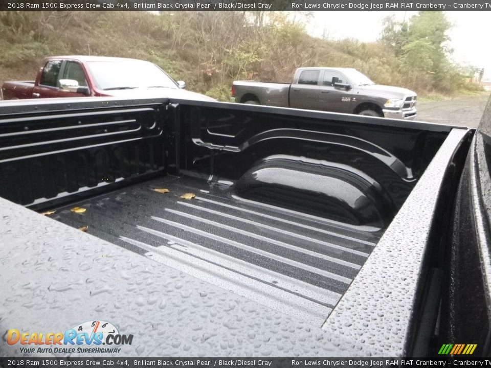 2018 Ram 1500 Express Crew Cab 4x4 Brilliant Black Crystal Pearl / Black/Diesel Gray Photo #13
