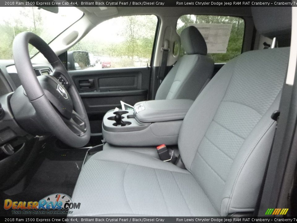2018 Ram 1500 Express Crew Cab 4x4 Brilliant Black Crystal Pearl / Black/Diesel Gray Photo #14