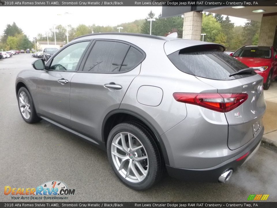 2018 Alfa Romeo Stelvio Ti AWD Stromboli Gray Metallic / Black/Black Photo #4