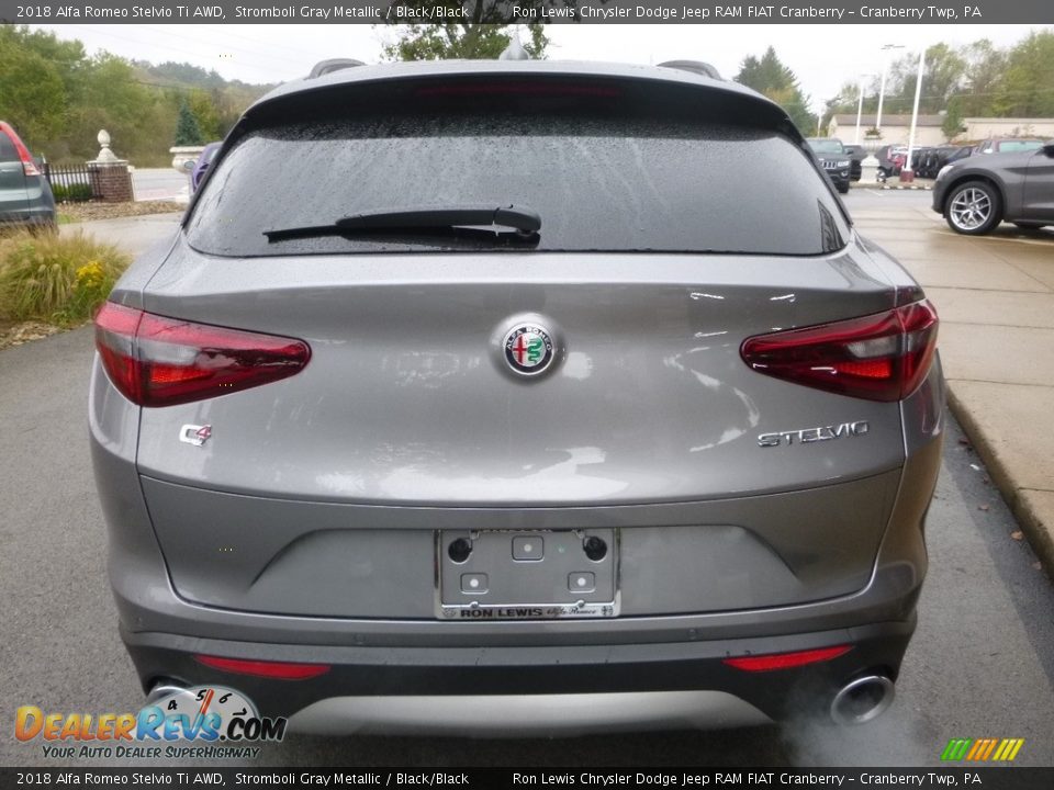 2018 Alfa Romeo Stelvio Ti AWD Stromboli Gray Metallic / Black/Black Photo #6